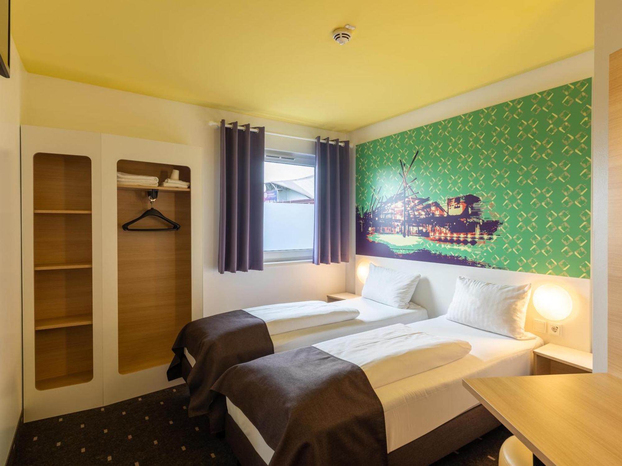 B&B Hotel Oberhausen Am Centro Eksteriør billede