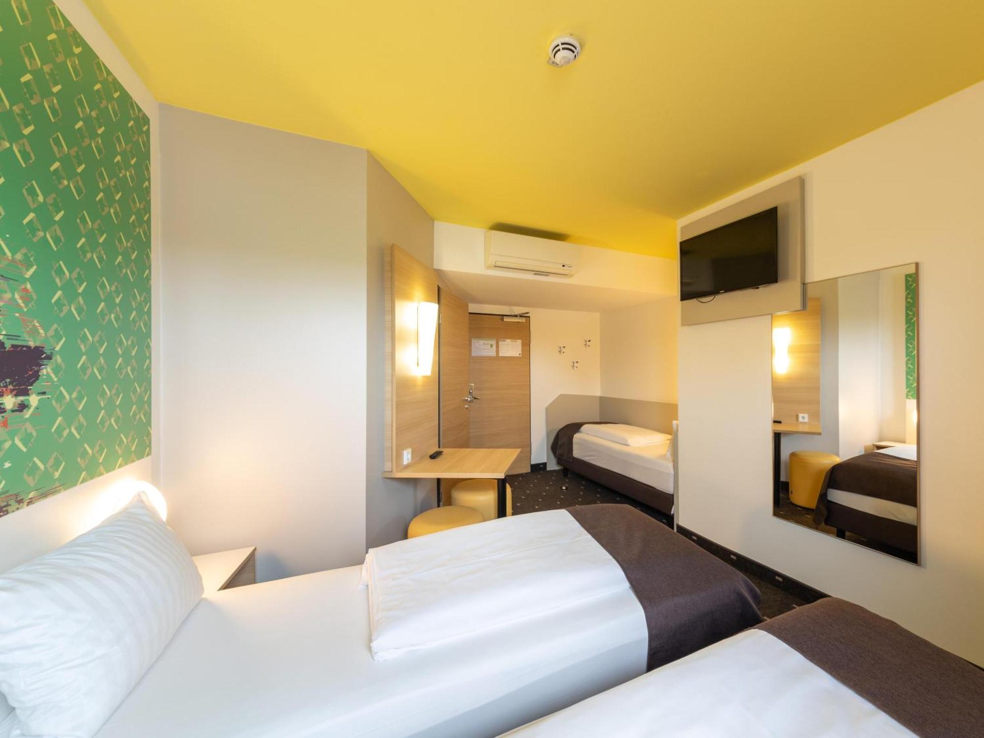 B&B Hotel Oberhausen Am Centro Eksteriør billede