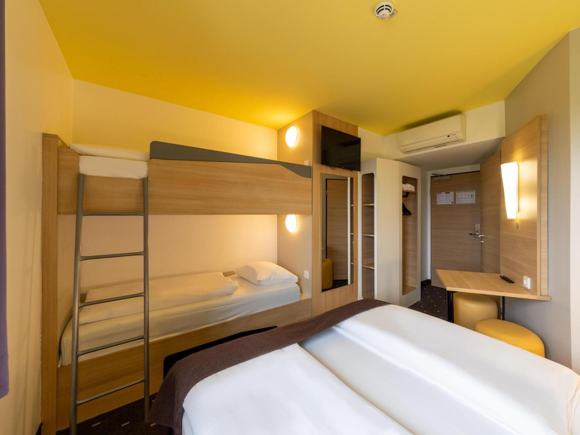 B&B Hotel Oberhausen Am Centro Eksteriør billede